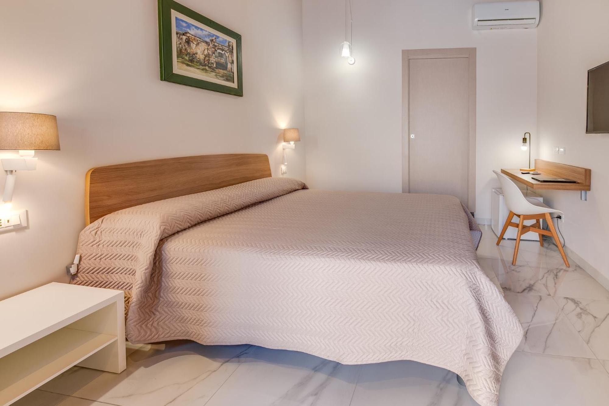 שאקה Hotel Aliai מראה חיצוני תמונה