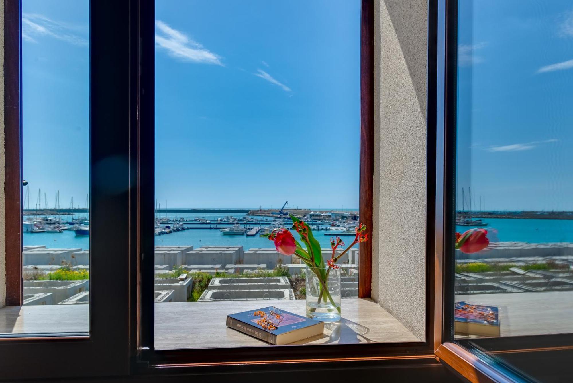 שאקה Hotel Aliai מראה חיצוני תמונה